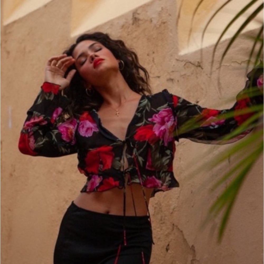 Rat and boa top